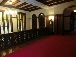 旧前田家本邸洋館・階段2階