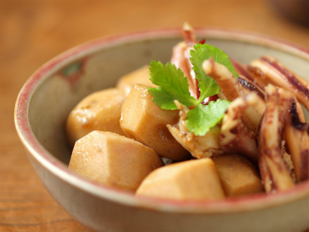 いかと里芋の煮物 煮物 炒めもの用スルメイカのさばき方 魚料理と簡単レシピ