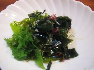 勇吉鮨　海藻サラダ