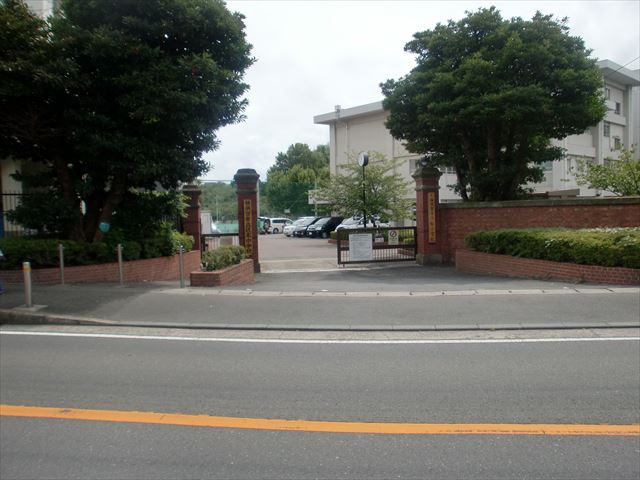横須賀重砲兵連隊営門、陸軍病院 - とある戦跡と自衛隊