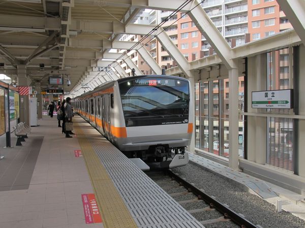12月16日より使用を開始した国立駅3番線