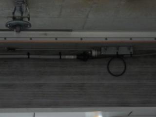 天井には東急空間波無線用LCXが新設された。